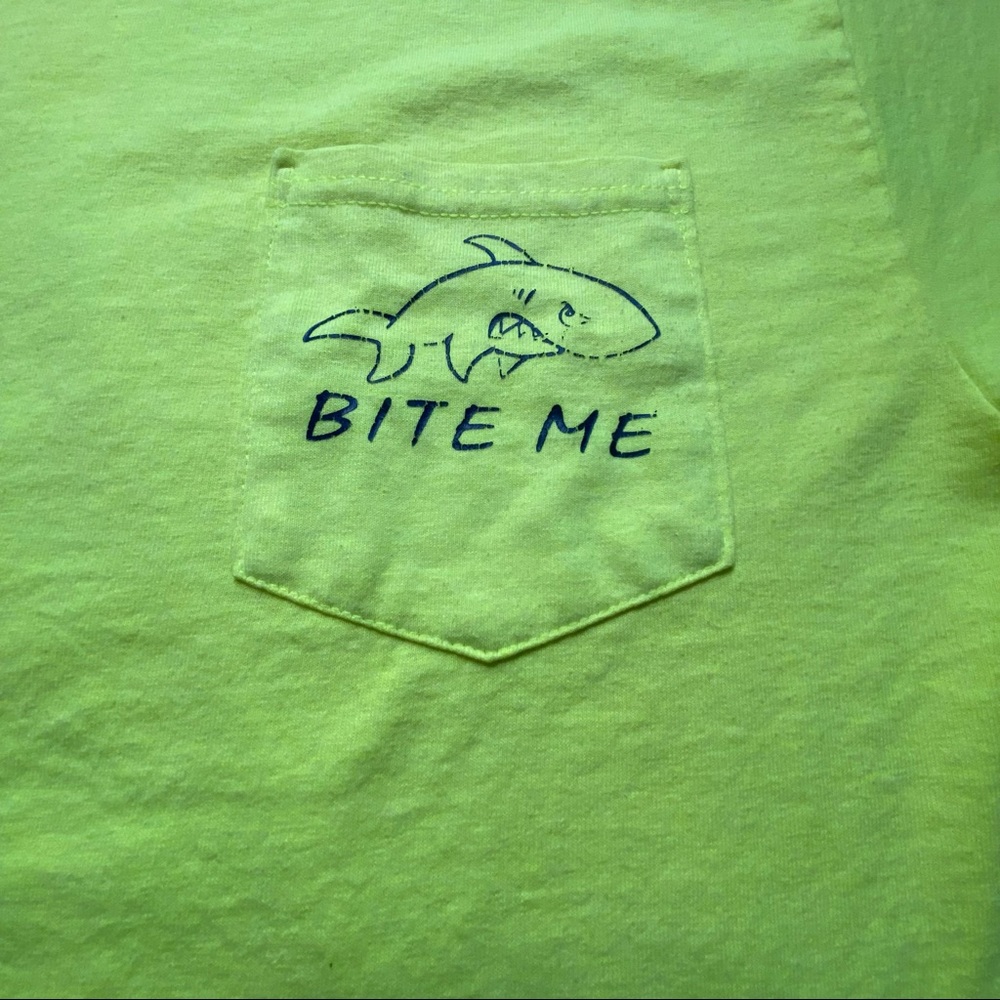 Gildan Dry Blend Neon Yellow Bite Me Shark On Pocket Men Size Large